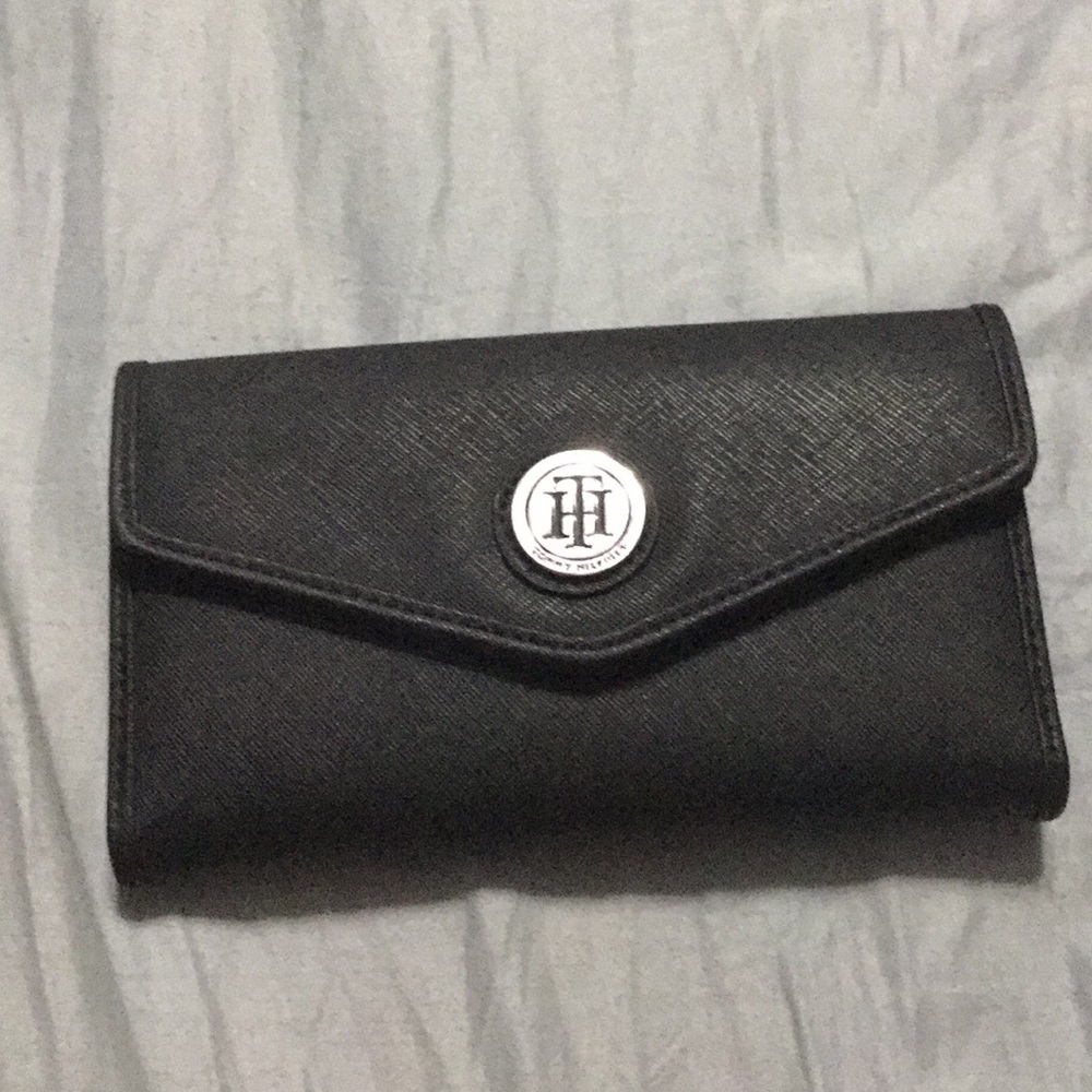 Tommy Hilfiger Clutch Purse